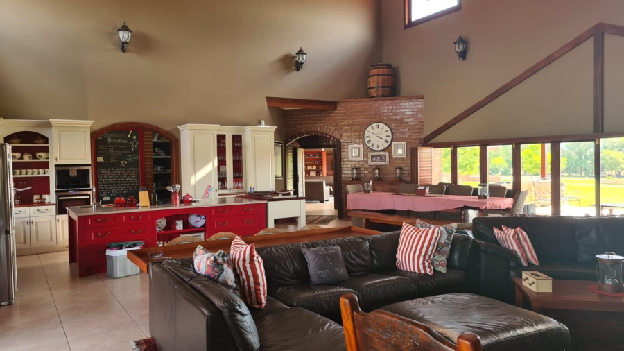 4 Bedroom Property for Sale in Oranjeville Free State